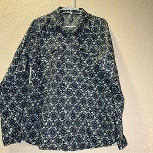 Cinch Women's Blue and Black Patterned Blouse